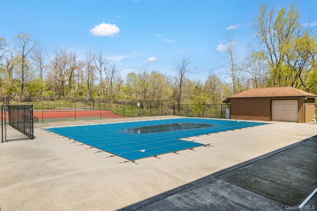 255 Sterling Place, Highland, NY 12528