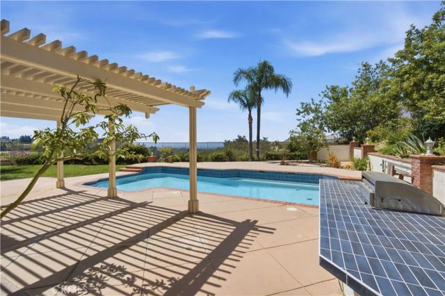 19808 Winged Foot, Porter Ranch, CA 91326