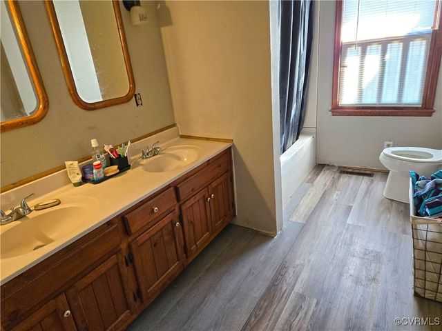 28 Cottontown Road, Farmville, VA 23901