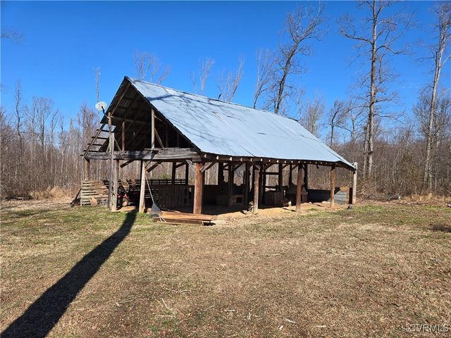 28 Cottontown Road, Farmville, VA 23901