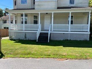 4 Grove St. 1, Westport, MA 02790