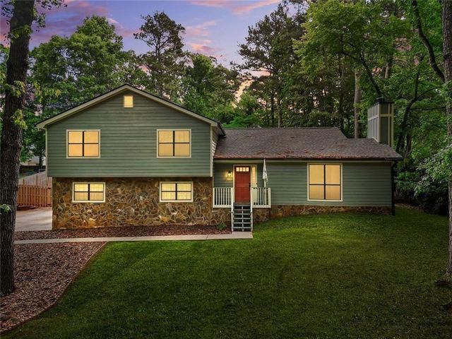 3687 Foxwood Road, Peachtree Corners, GA 30096