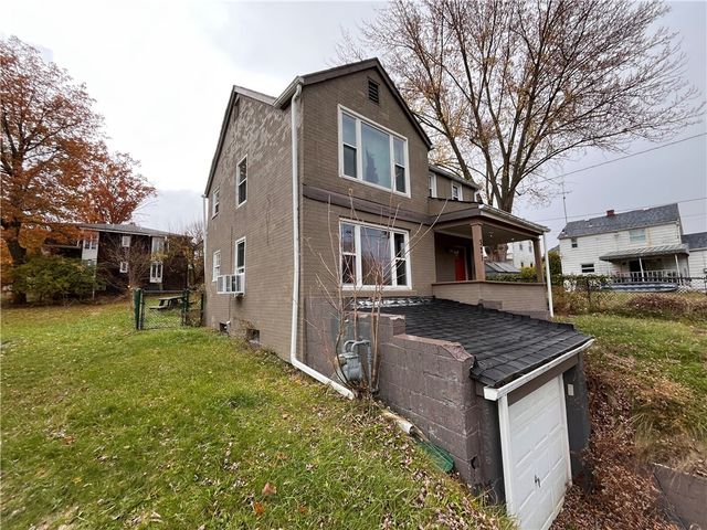 321 E Garfield Avenue, New Castle, PA 16105