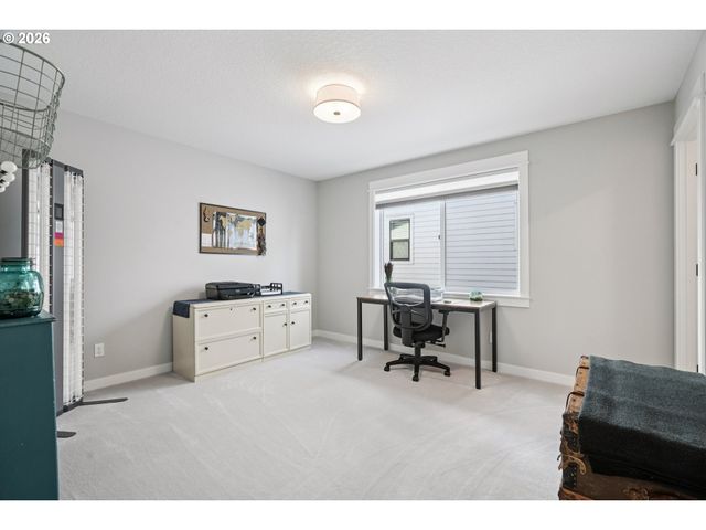 2086 Ne 48TH Ave, Portland, OR 97213