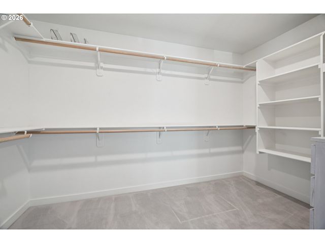 2086 Ne 48TH Ave, Portland, OR 97213