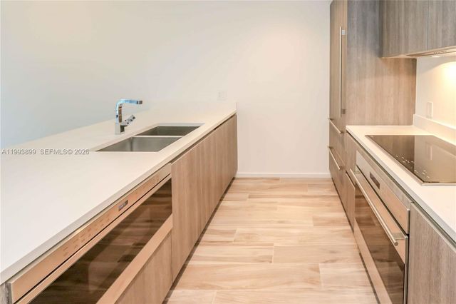 801 S Miami Ave 3108, Miami, FL 33130