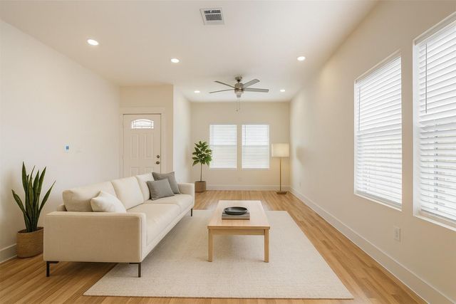 8923 De Priest Street, Houston, TX 77088