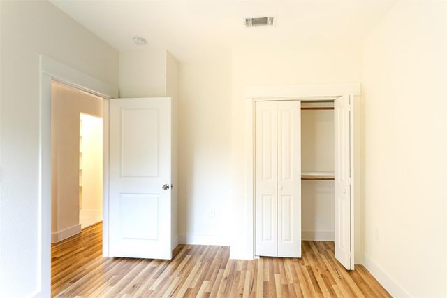 8923 De Priest Street, Houston, TX 77088