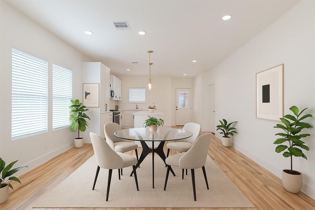 8923 De Priest Street, Houston, TX 77088