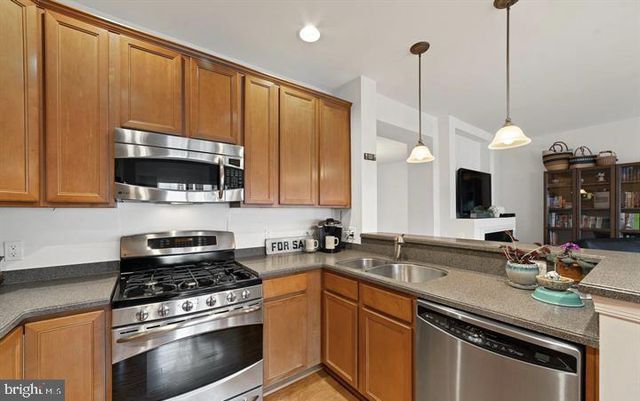 6266 WOODRUFF SPRINGS WAY, Haymarket, VA 20169