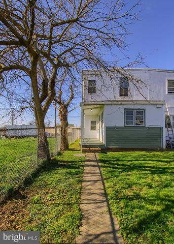 1827 BERRYHILL ST, Harrisburg, PA 17104