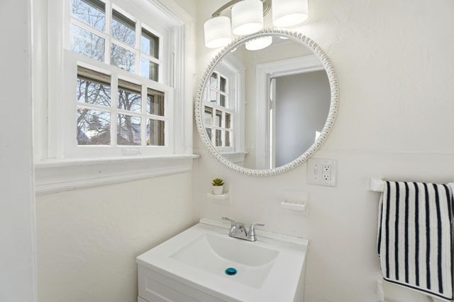 271 S Broadmoor Boulevard, Springfield, OH 45504