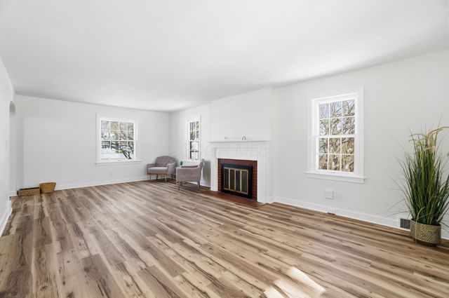 271 S Broadmoor Boulevard, Springfield, OH 45504