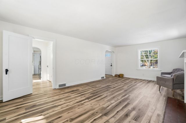 271 S Broadmoor Boulevard, Springfield, OH 45504