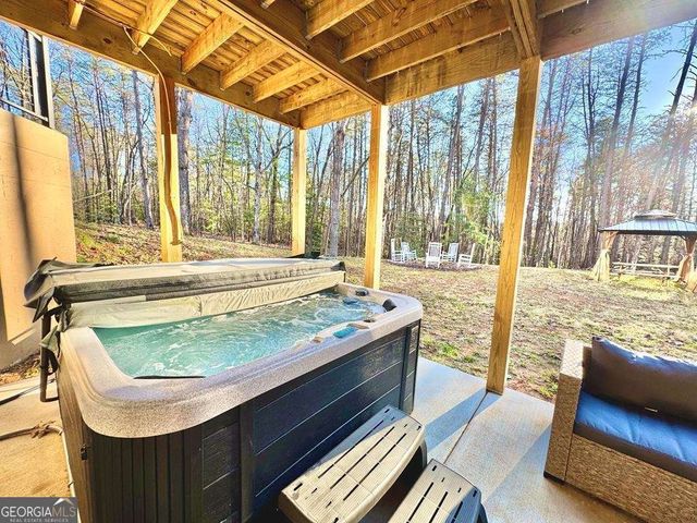 939 Sunset Road, Epworth, GA 30541