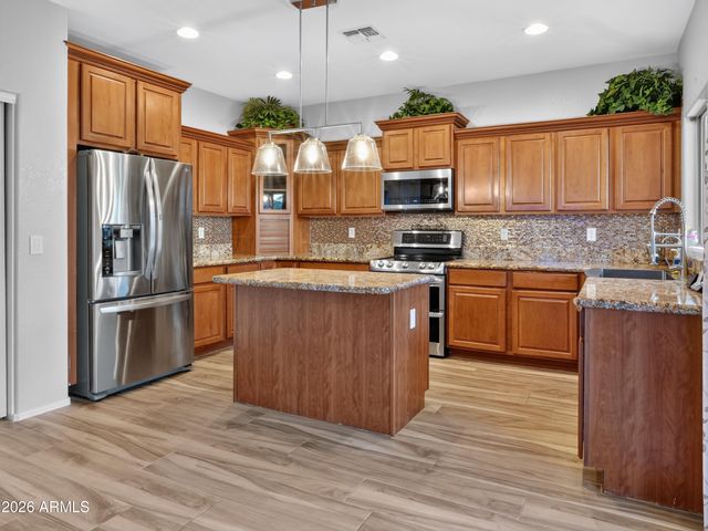 15181 N 146th Avenue, Surprise, AZ 85379