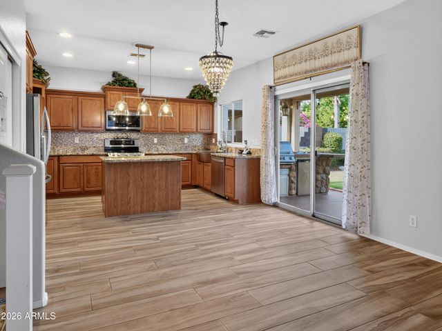 15181 N 146th Avenue, Surprise, AZ 85379