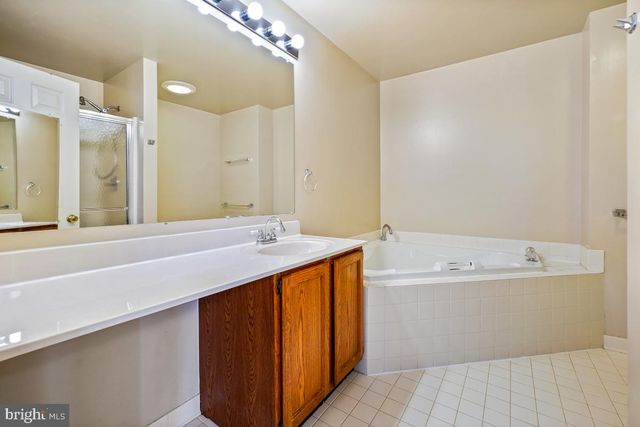 5349 CHASE LIONS WAY, Columbia, MD 21044