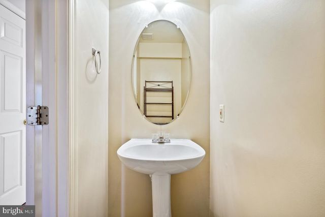 5349 CHASE LIONS WAY, Columbia, MD 21044