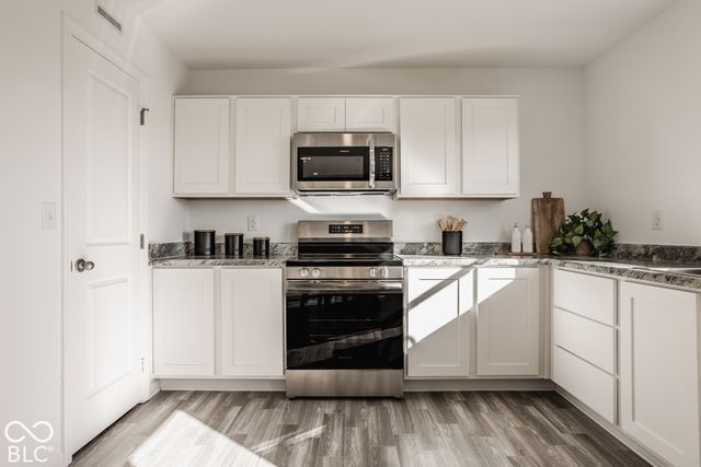 4341 Middlemist Way, Indianapolis, IN 46235