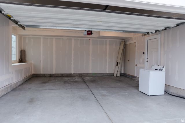 1924 W TRAIL HEIGHTS DR, Riverton, UT 84065