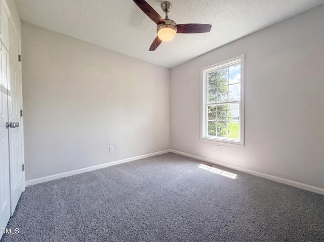 11 N Carolina Avenue, Benson, NC 27504