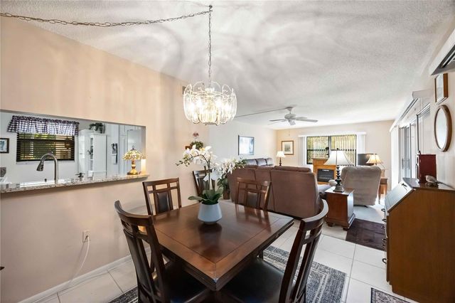 2756 CLUBHOUSE DRIVE 101, Sarasota, FL 34232