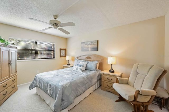 2756 CLUBHOUSE DRIVE 101, Sarasota, FL 34232