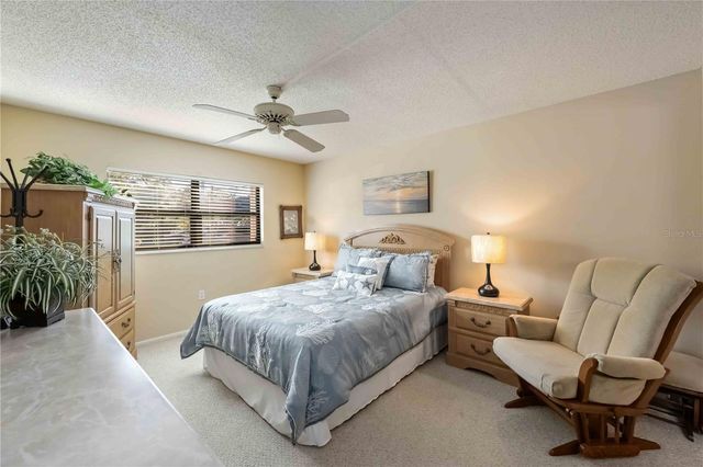 2756 CLUBHOUSE DRIVE 101, Sarasota, FL 34232