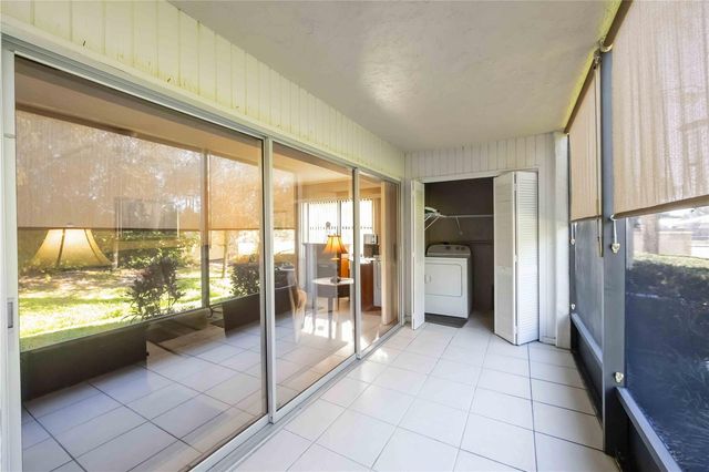 2756 CLUBHOUSE DRIVE 101, Sarasota, FL 34232