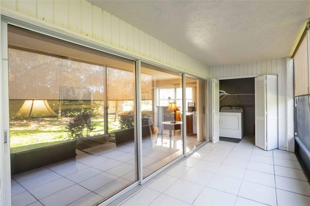 2756 CLUBHOUSE DRIVE 101, Sarasota, FL 34232