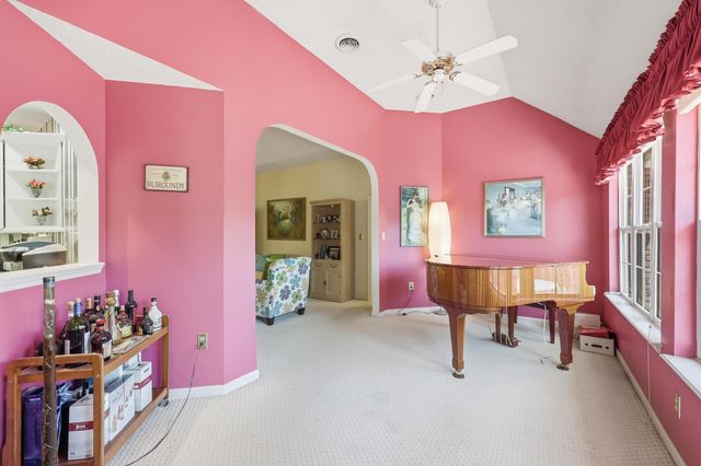 2562 Lake Vista Dr., Little River, SC 29566