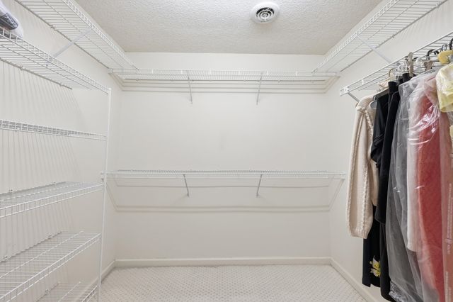 2562 Lake Vista Dr., Little River, SC 29566