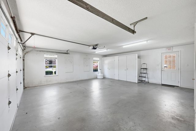 2562 Lake Vista Dr., Little River, SC 29566