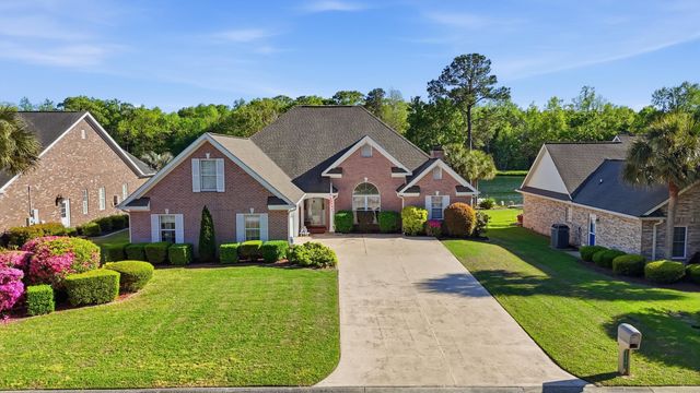 2562 Lake Vista Dr., Little River, SC 29566