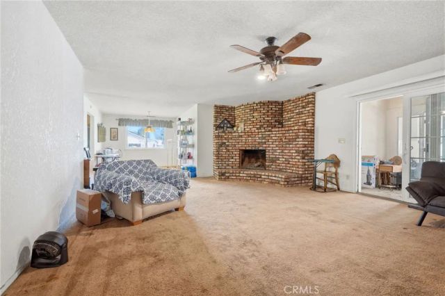 153 Bonita Ave, Fowler, CA 93625