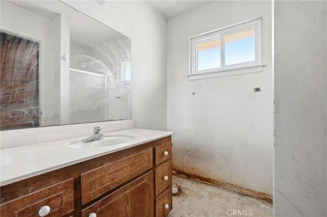 153 Bonita Ave, Fowler, CA 93625