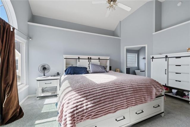 1624 SE 11th Street, Lee's Summit, MO 64081