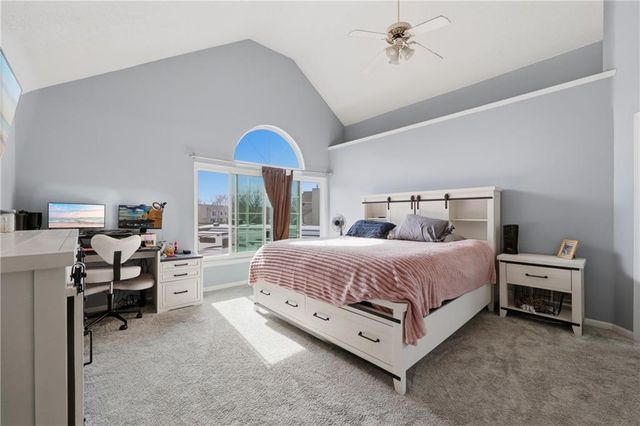 1624 SE 11th Street, Lee's Summit, MO 64081