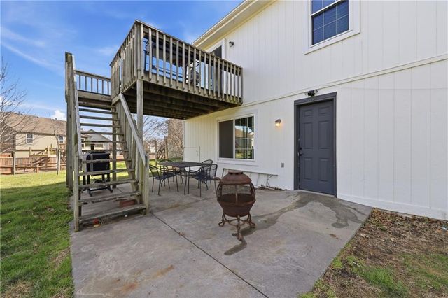 1624 SE 11th Street, Lee's Summit, MO 64081