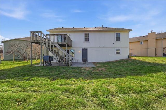 1624 SE 11th Street, Lee's Summit, MO 64081
