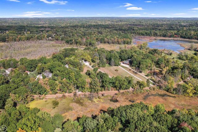 11942 Scott Road, Davisburg, MI 48350