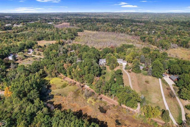 11942 Scott Road, Davisburg, MI 48350