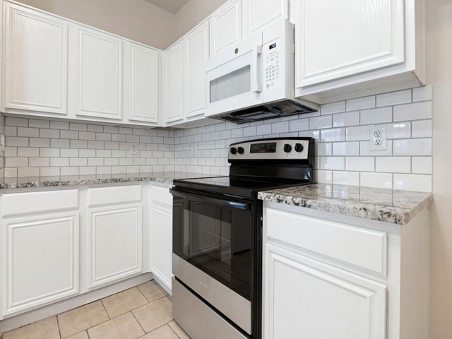 709 Catalina Drive, Lancaster, TX 75146