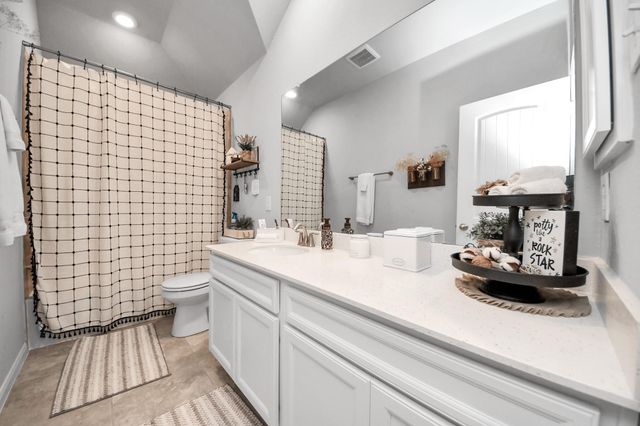 2394 Bishop Lagoon Way, La Porte, TX 77571