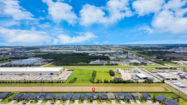 2394 Bishop Lagoon Way, La Porte, TX 77571