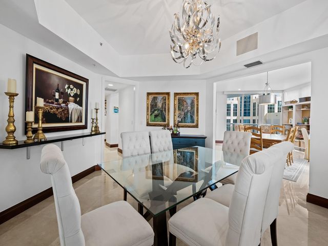 333 Las Olas Way 910, Fort Lauderdale, FL 33301