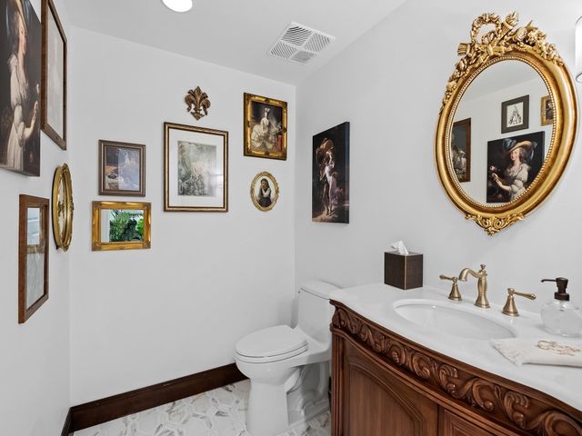 333 Las Olas Way 910, Fort Lauderdale, FL 33301