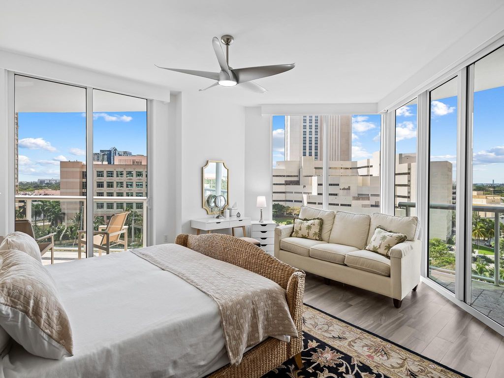 333 Las Olas Way 910, Fort Lauderdale, FL 33301