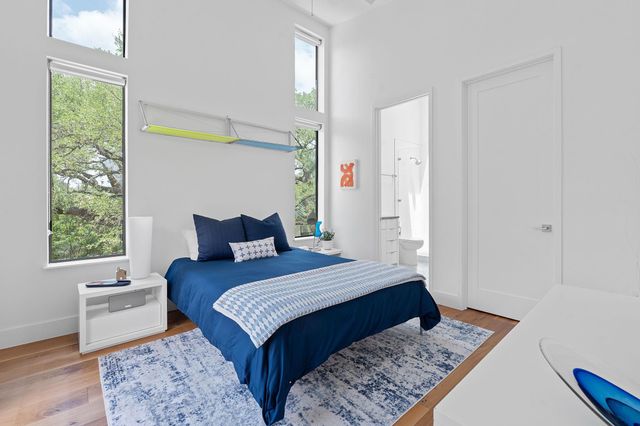 1605 Chelsea LN, Austin, TX 78704